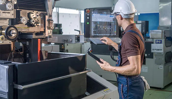 CATER renforce la gestion de la qualité pour fournir des machines de construction fiables